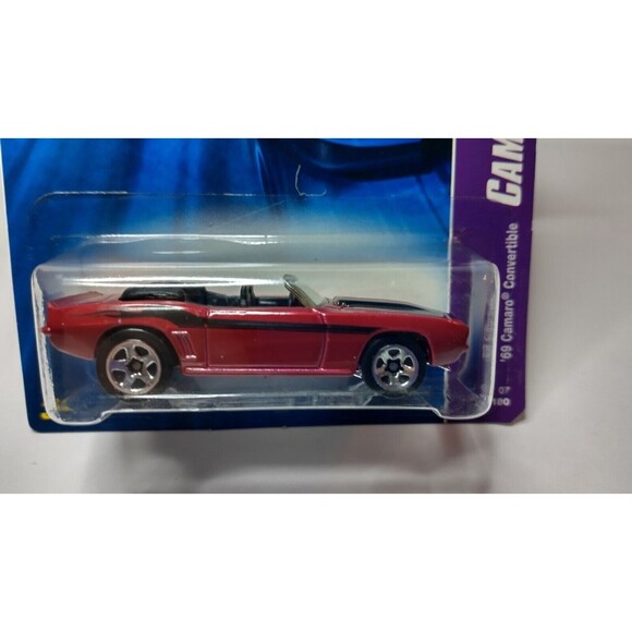 Hot Wheels 2007 Camaro Series #041 '69 Camaro Convertible Red Diecast - Picture 3 of 6